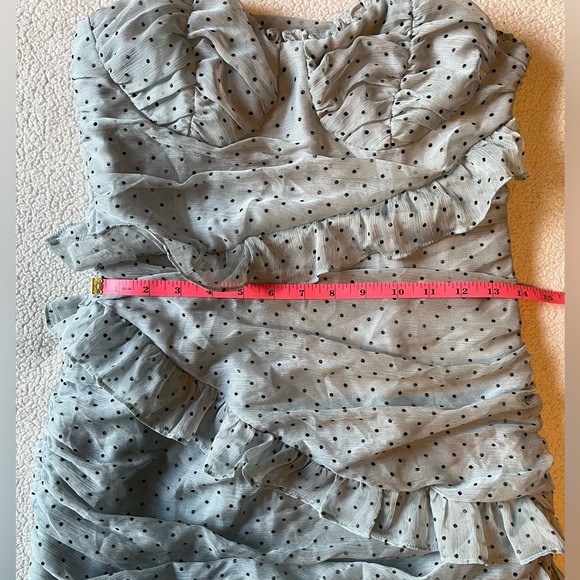 Hello Molly Strapless Mini Dress, Light Gray w Polka Dots. Size Small/4 - Picture 4 of 11